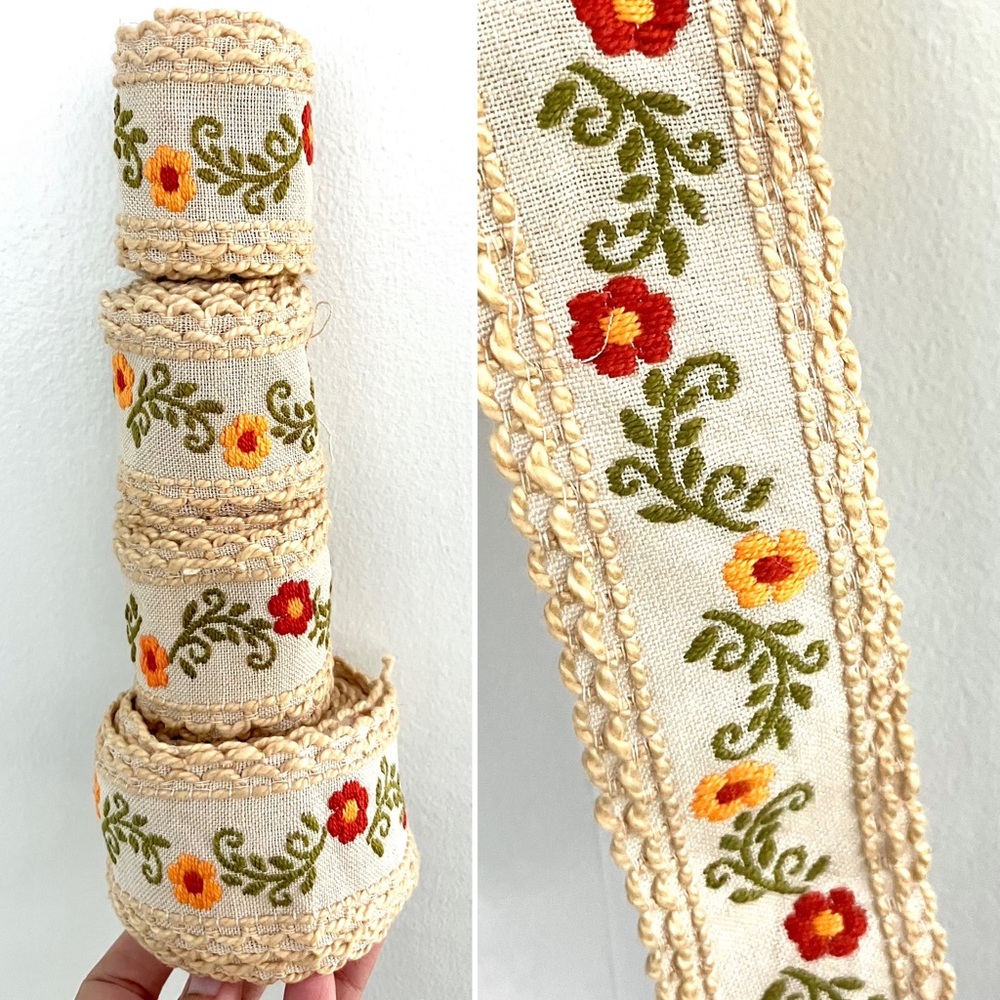 Vintage 60’s red embroidered flower cream jacquard trim ribbon